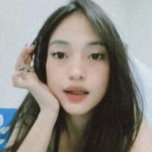 Profile photo of Risty Marlena